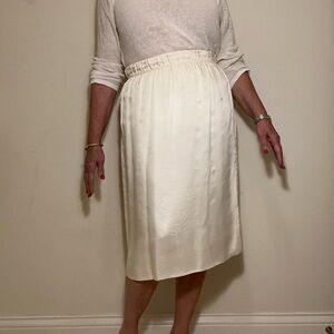 LAST CHANCE!Elegant Cream Skirt by PJ Lindbergh